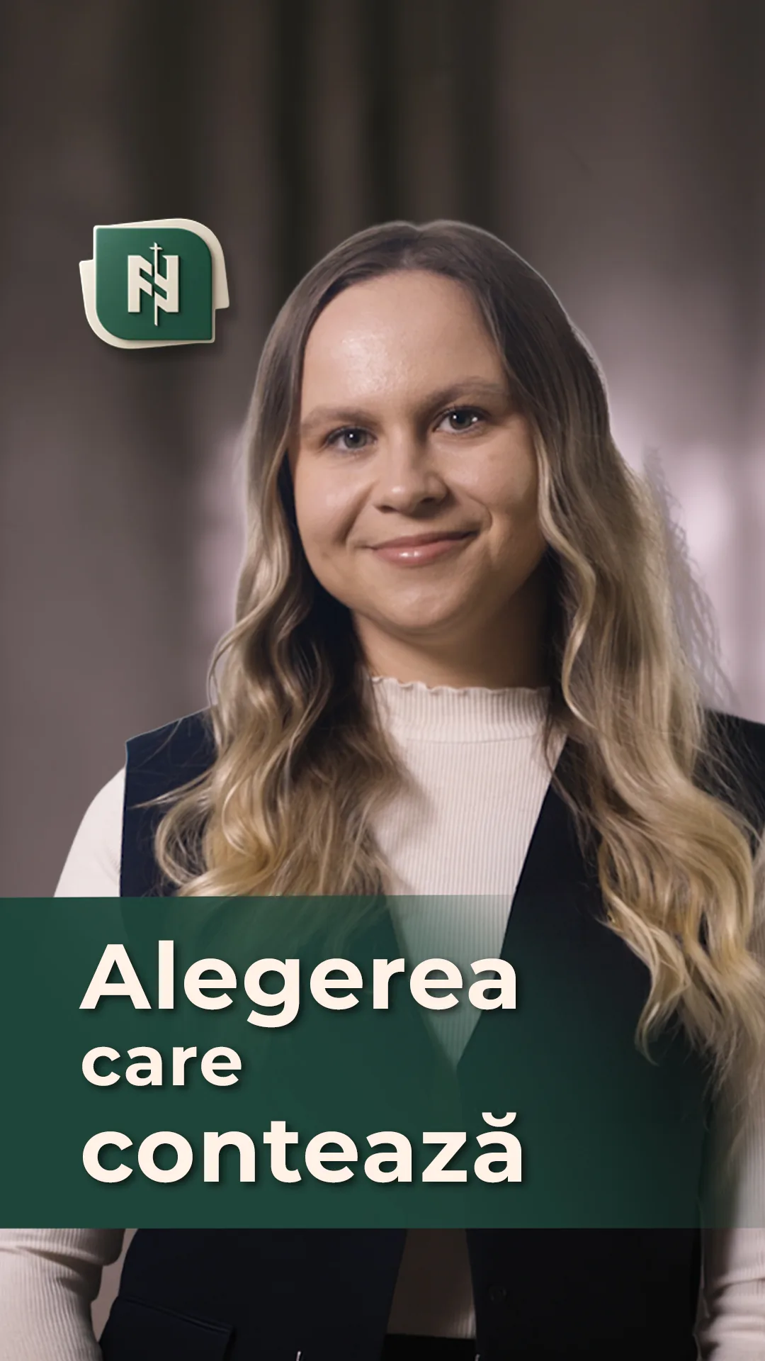 Coperta filmului „Alegerea care contează” din campania de admitere a Liceului Ortodox, cu sigla școlii.